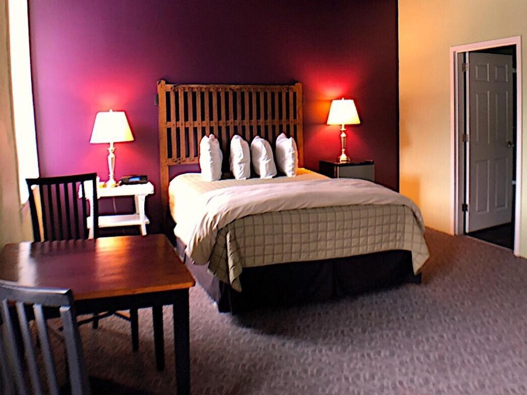 The Inn At Stone Mill Little Falls 객실 사진