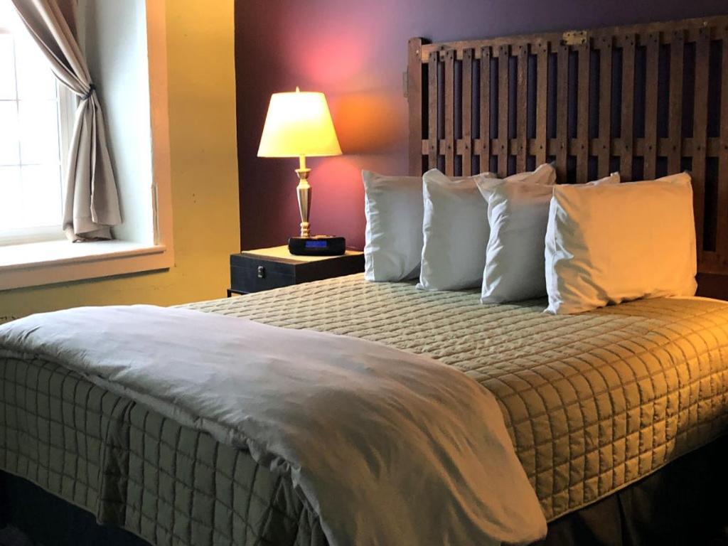 The Inn At Stone Mill Little Falls 객실 사진