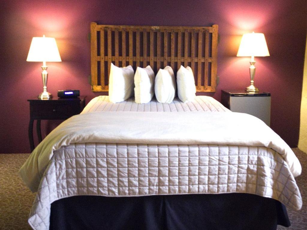 The Inn At Stone Mill Little Falls 객실 사진